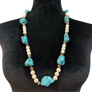 Turquoise Blue Howlite and Pearl Beaded Necklace With Clasp Closure